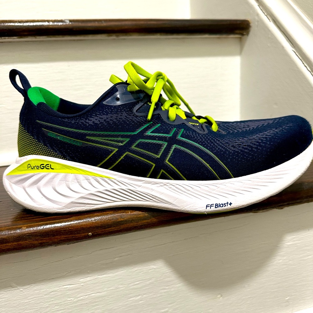 ASICS Gel Cumulus shoes